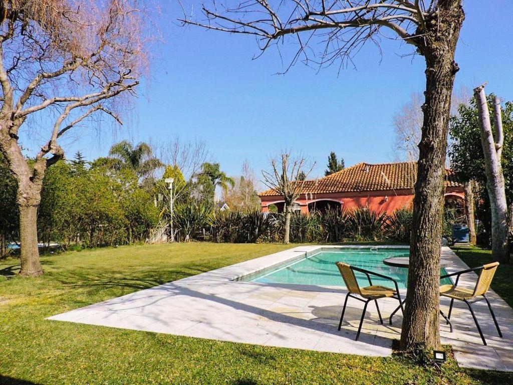 Casa Con Piscina Privada Climatizada En Exclusivo Golf Country Club 1000m2 Vakantiehuis Pilar (Buenos Aires)